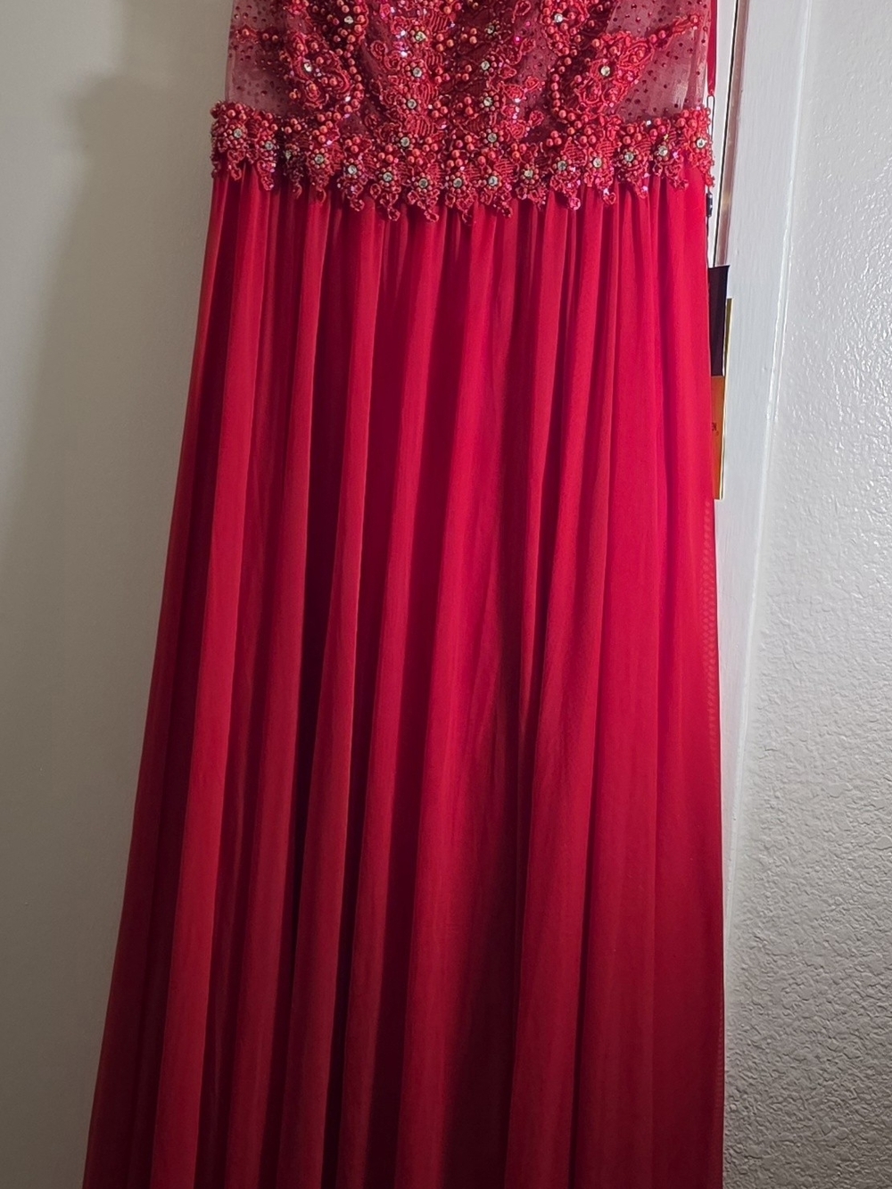 Royal Queen Collection Elegant Red Beaded Evening Dress Size 10